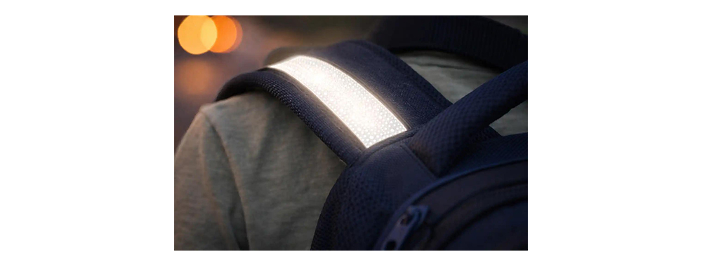 Reflective Effect in Low Light