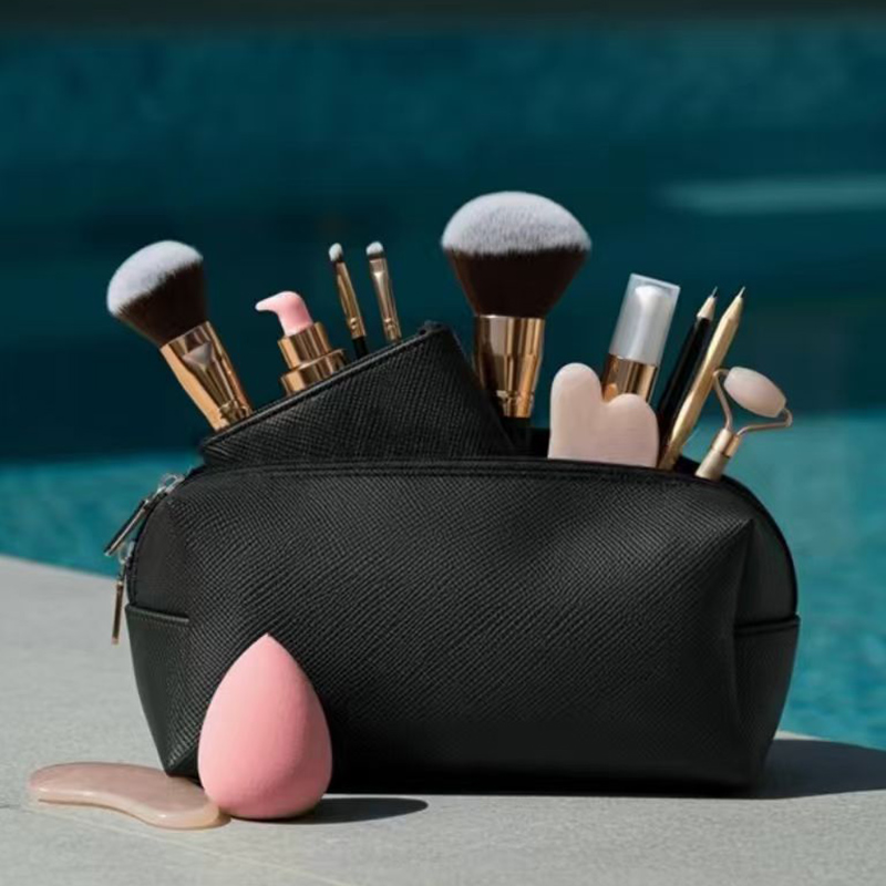 What is the Best Material for a Cosmetic Bag