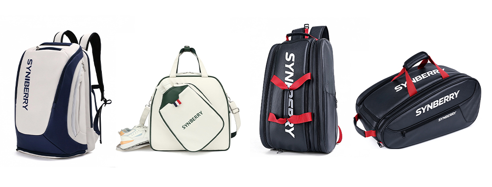 There are three common forms of carrying a Pik ball bag There are three common forms of carrying a Pik ball bag