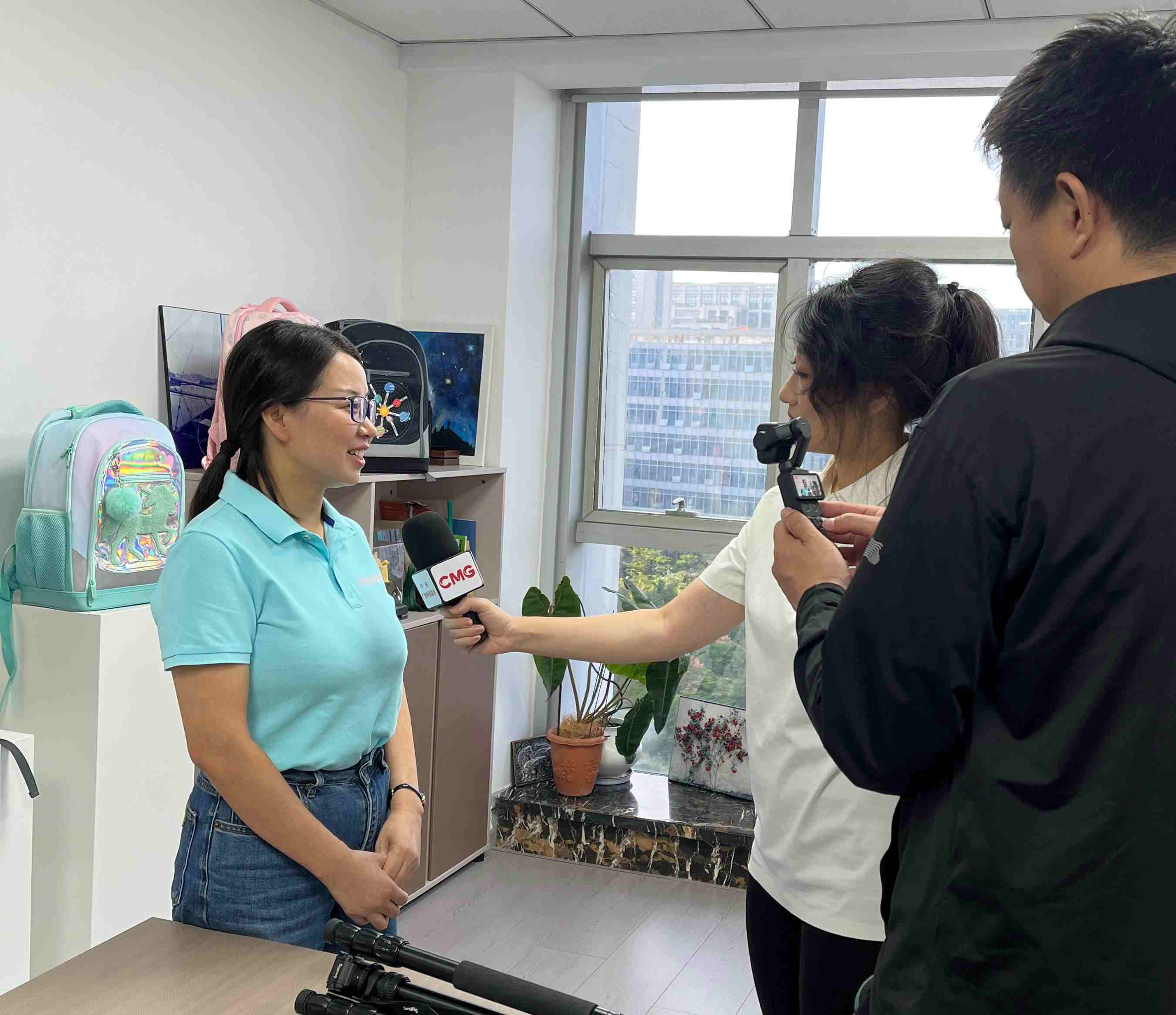 China National Business and Financial Channel Spotlights Synberry: How a Bag Manufacturer Wins the Long-Term Trust of Global Brands and Major Retailers